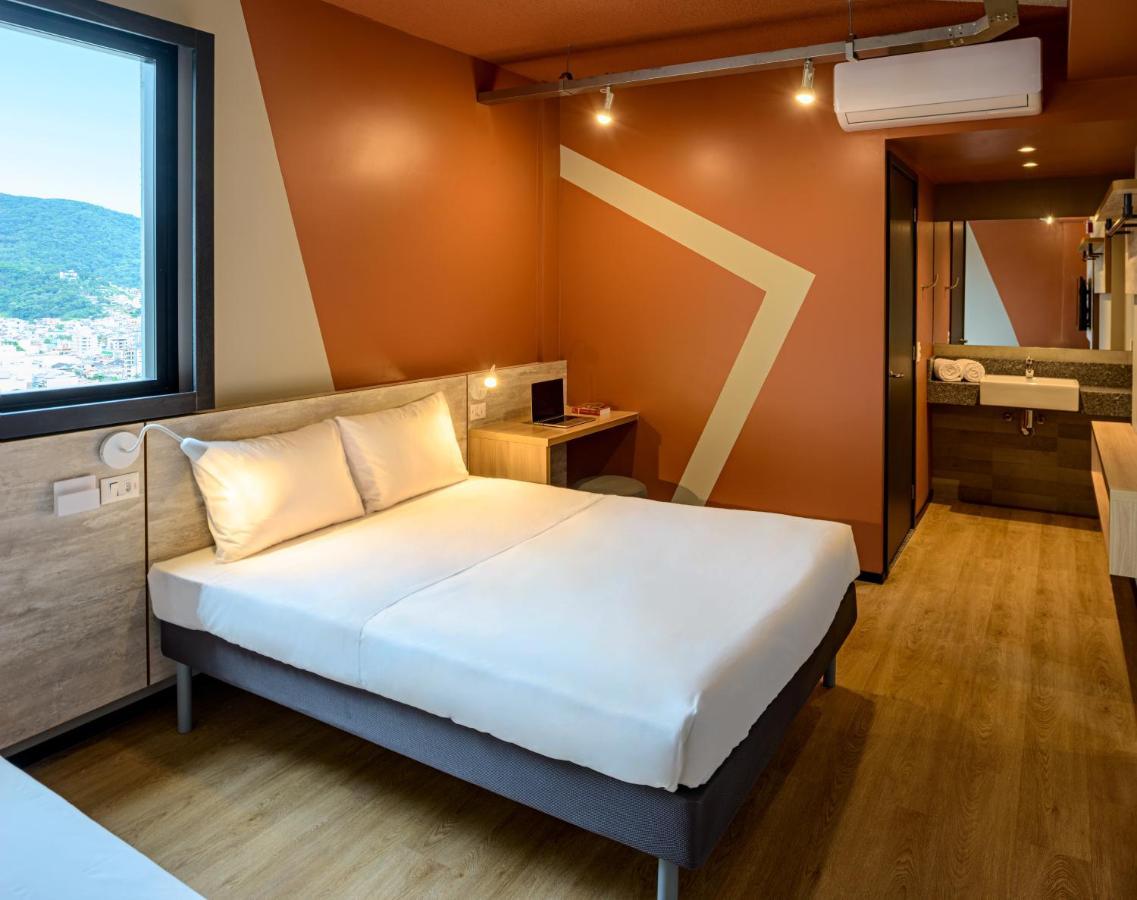 Ibis Budget Balneário Camboriú Εξωτερικό φωτογραφία