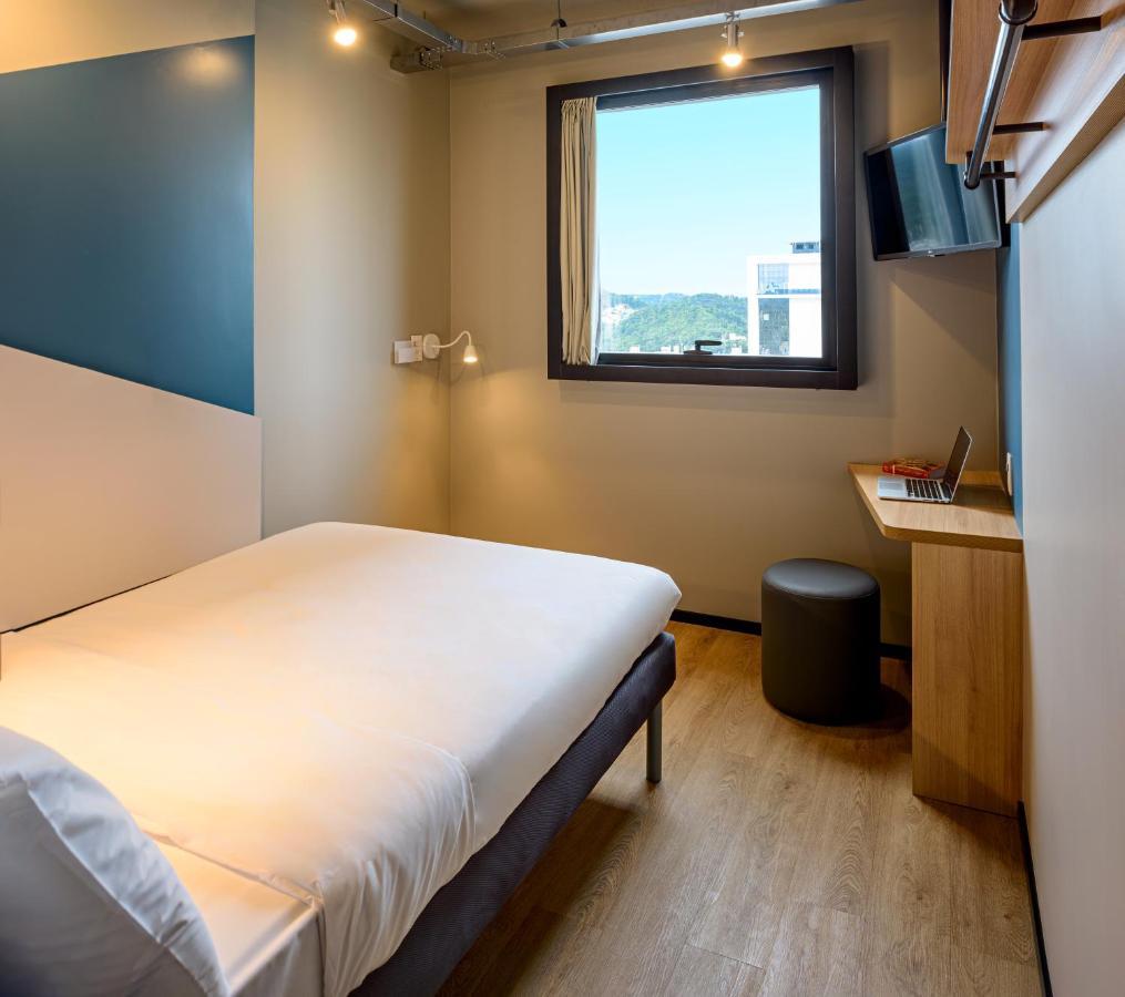 Ibis Budget Balneário Camboriú Εξωτερικό φωτογραφία